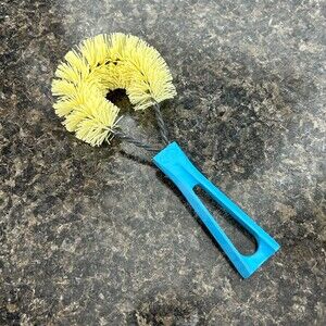 Vintage Fuller Brush Round Vegetable Scrubber Blue Handle Cleaning Washer Tool